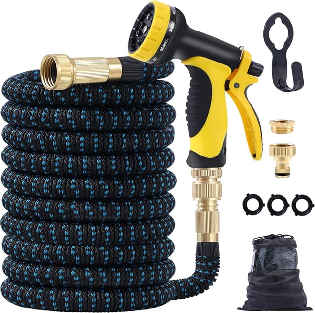 Detalle de Expandable Garden Hose 25ft with 1/2" & 3/4" Brass Fittings and 10-Function Spray Gun