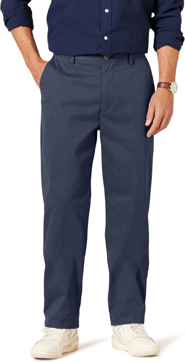 Detalle de Classic-fit wrinkle-resistant chino pants