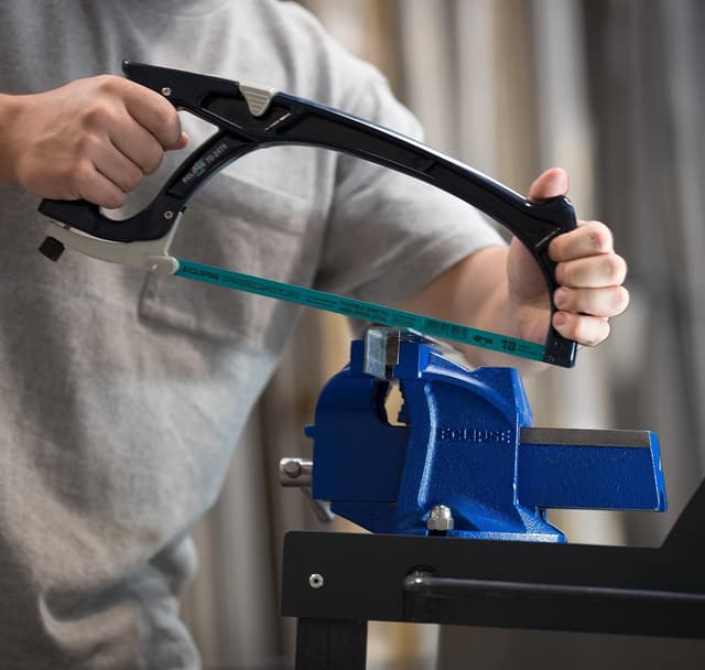 Detalle 2 de Eclipse Professional Tools 70-24TR : archet de scie à haute tension pour coupes précises