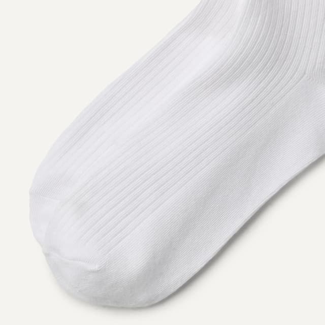 Detalle de Amazon Essentials Women’s Lettuce Edge Ankle Socks (6-pack)