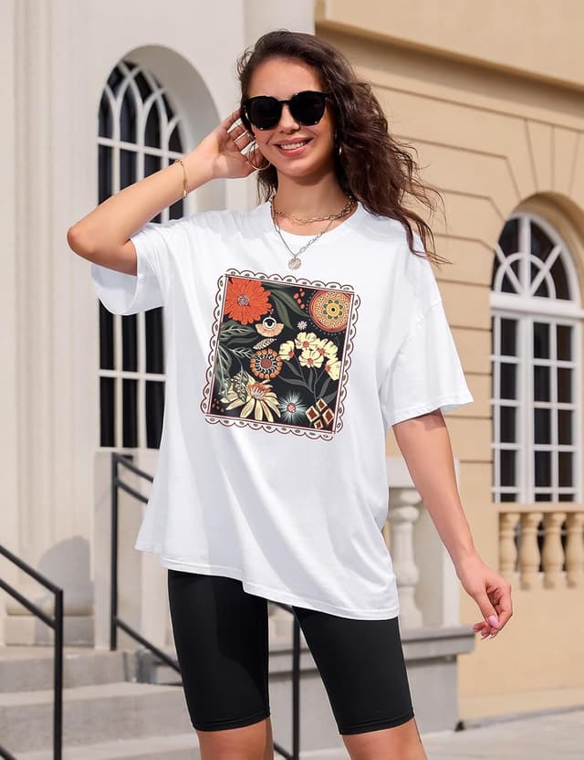 Detalle 2 de Xnova oversized graphic T-shirt for women