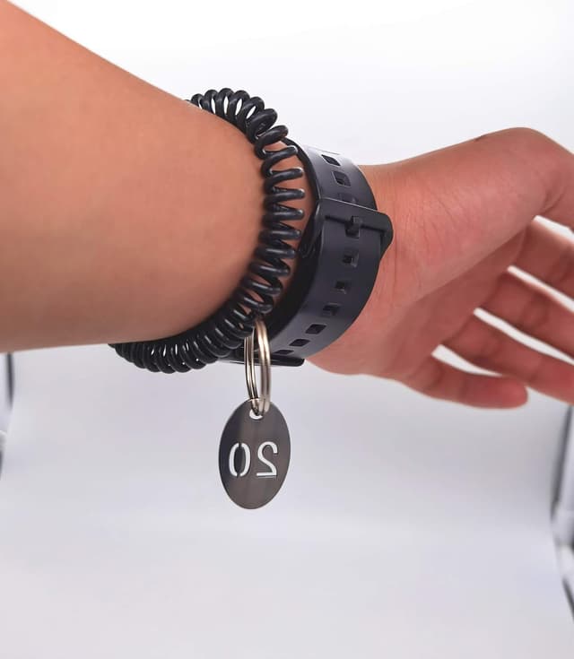 Detalle de NanTun 304 Stainless Steel Oval Key Tags with Ring (1 to 10) – 10 pcs numbered key rings