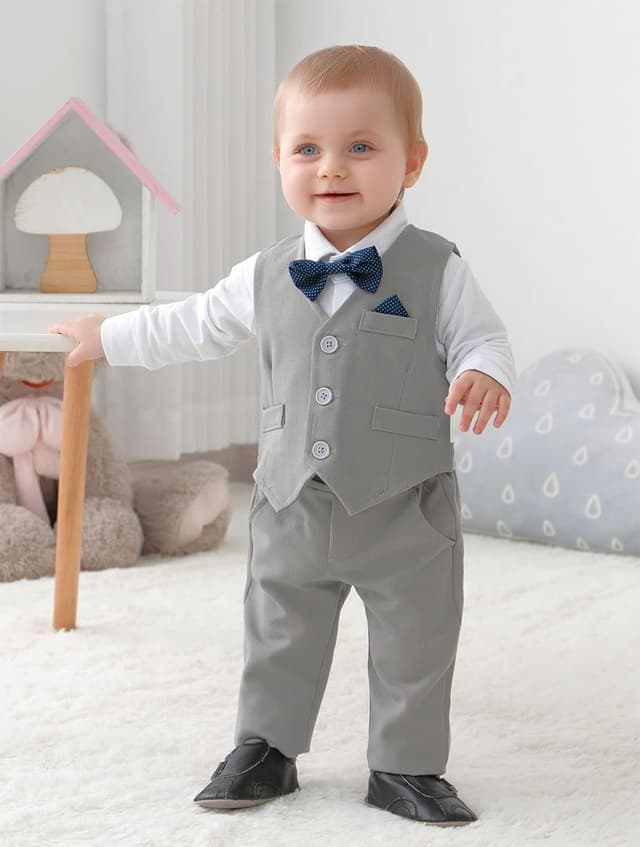 Detalle de Amissz Baby Jungen Bekleidungsset „Gentleman“ (3-24 Monate) mit Strampler, Hose, Weste & abnehmbarer Fliege