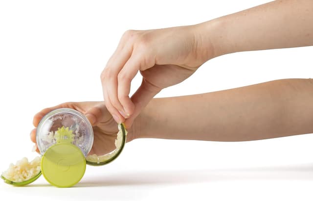 Thumbnail 5 de Chef'n Picadora Manual Verde para Ajos y Hierbas 🧄