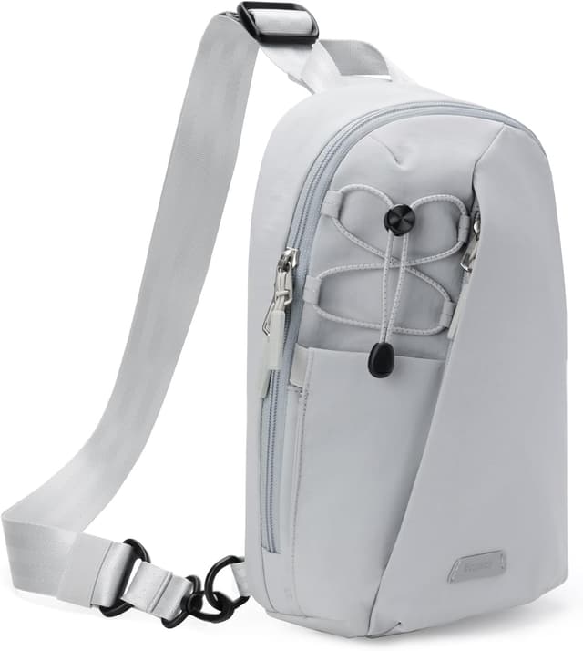 Detalle de Inateck Sling Bag X-Row – leichte Herren-Umhängetasche mit spritzwassergeschütztem Material für Wandern & Reisen