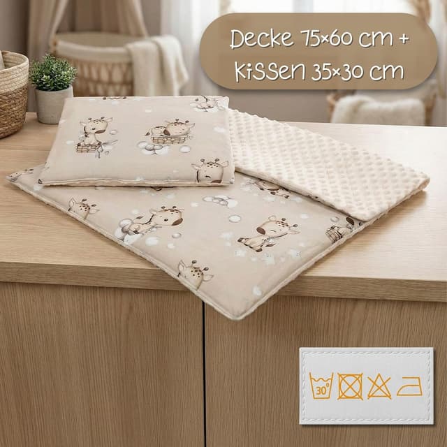Detalle 2 de Babydecke & Kuscheldecke Winterdecke mit Plüschstoff (75x60 cm + Kissen 35x30 cm oder 75x100 cm) – Oeko-Tex
