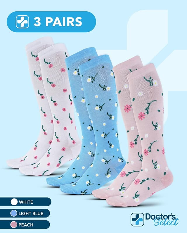 Detalle 2 de Doctor's Select Bamboo Viscose Light Compression Socks (8–15 mmHg), Knee High, 3 Pairs
