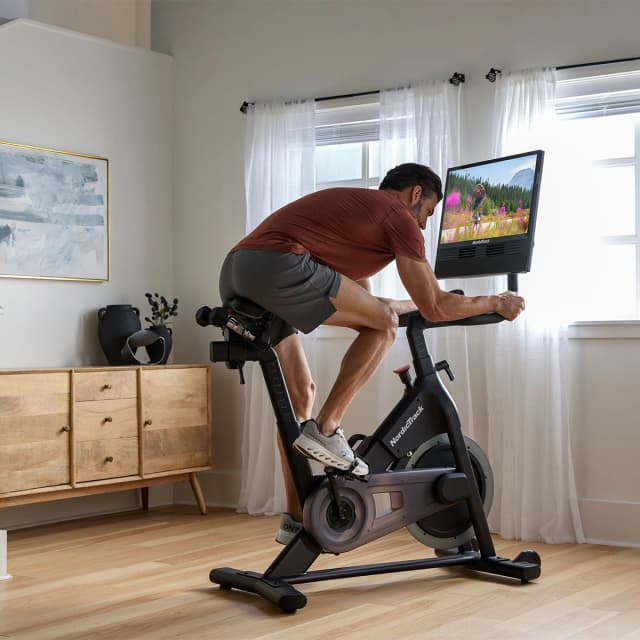 Thumbnail 4 de Nordictrack S24 Bicicleta indoor 24" pantalla