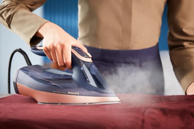 Thumbnail 7 de Philips Azur 8000 Series DST8050/20 Bügeleisen