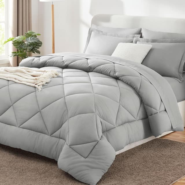 Detalle de CozyLux Queen Comforter Set 88x88