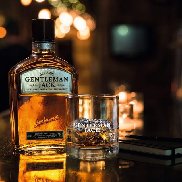 Thumbnail 4 de Jack Daniel's Gentleman Jack Whiskey, Doble Filtrado, 700ml 🥃