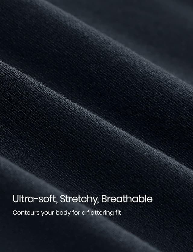 Detalle de CRZ YOGA Softembrace quarter-zip long sleeve top with thumb holes