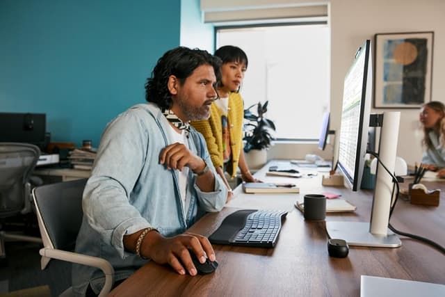 Thumbnail 2 de HP 480 Comfort Bluetooth Mouse