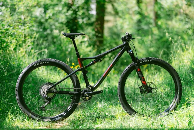 Thumbnail 1 de BH LYNX RACE 6.5 — Bicicleta de montaña 🚲