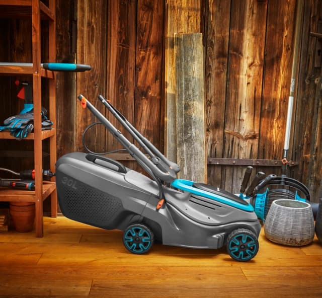 Thumbnail 8 de GARDENA PowerMax 32/18V P4A Solo Akku-Rasenmäher für bis zu 200 m²