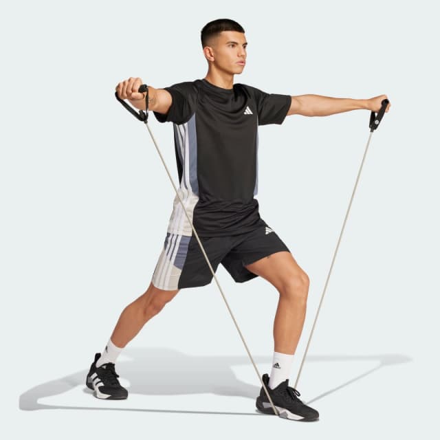 Thumbnail 2 de Train Essentials Seasonal Colorblock camiseta