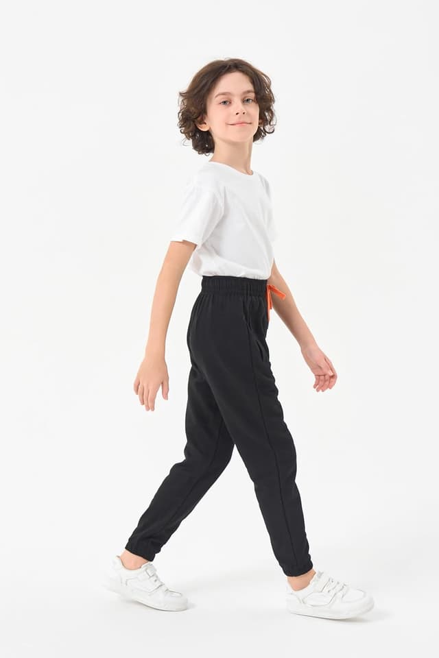 Detalle de SOIBEEN Boys Sweatpants 3-Pack (Age 4–14) with Pockets & Drawstring