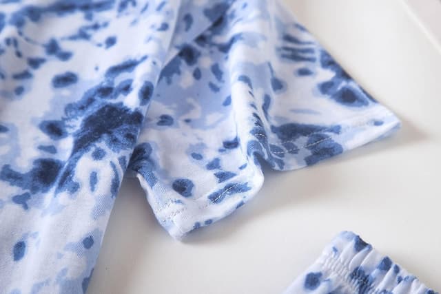 Detalle 2 de PNAEONG Women Pajama Set 2-Piece Capri Sleepwear