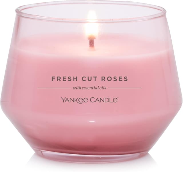 Detalle de Bougie parfumée Yankee Candle Studio Fresh Cut Roses (40 à 65 h) : roses fraîches, ambiance soignée