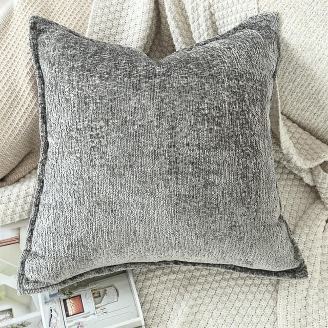 Detalle 2 de OYIMUA Grey Chenille Cushion Covers (40cm x 40cm) Set of 2, textured throw pillow case with hidden zip