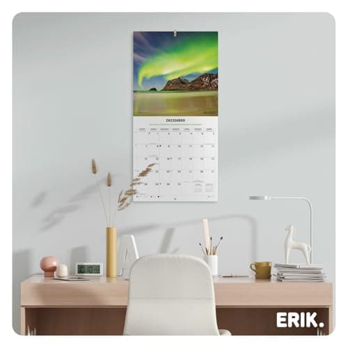 Detalle 2 de Grupo Erik Calendario 2026 pared Naturaleza 30x30 cm 🗓