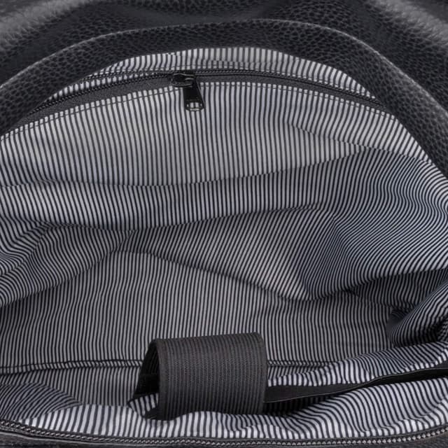 Detalle 2 de Expatrié “Lou” Zaino Donna Nero in pelle vegana: zainetto 12 litri con tracolla removibile