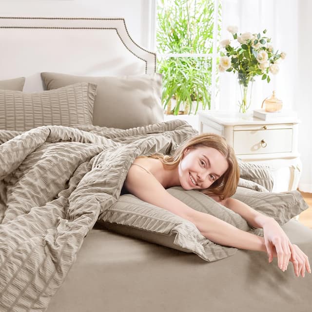 Thumbnail 6 de CozyLux Khaki Seersucker Bed in a Bag 7-Piece