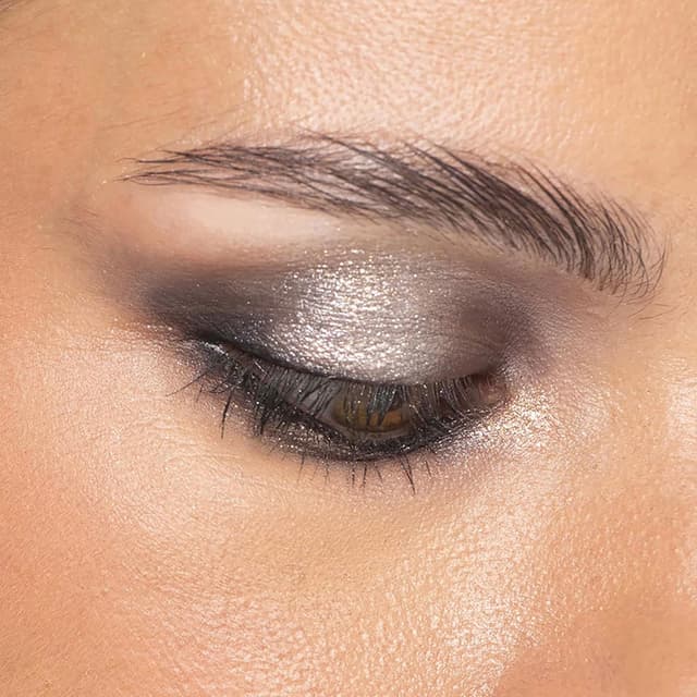 Detalle de Mesauda Bare Harmony Palette 202 Deep Smoky: palette viso occhi con 6 ombretti