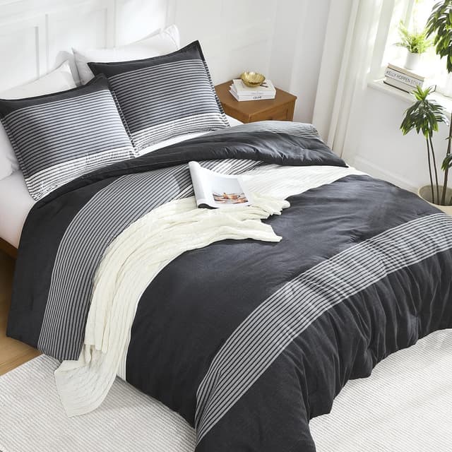 Detalle 2 de Litanika Queen Comforter Set (Black, White, Grey) — Lightweight 3-Piece Down Alternative Bedding