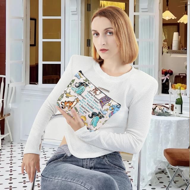 Detalle 2 de LEVLO Princess Arab cosmetic make up bag (zipper pouch) for movie fans