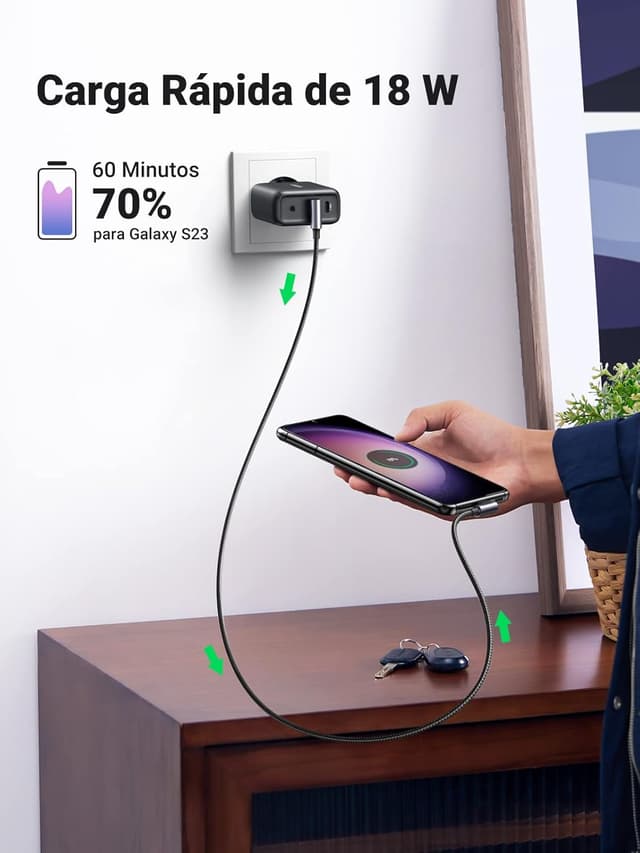 Detalle 2 de UGREEN Cable USB A a Tipo C 90° Carga Rápida 3A ⚡ 0,5M