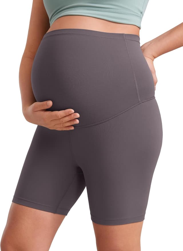 Detalle de CRZ YOGA Butterluxe — short de maternité pour yoga et post-partum (taille très haute, coupe ventre)
