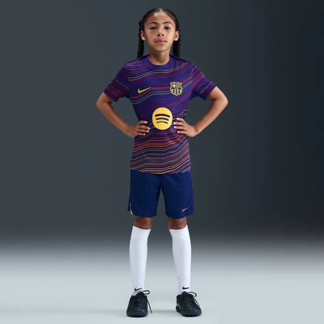Detalle 2 de Nike Camiseta niños FC Barcelona Academy Pro 2025-26