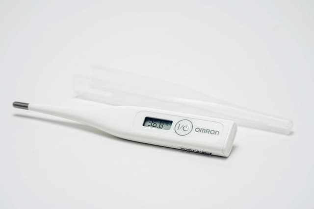 Detalle 2 de OMRON Eco Temp Basic termómetro digital 1-2 min