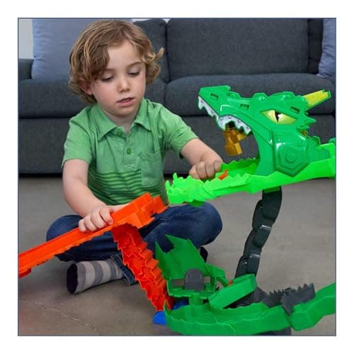 Detalle 2 de Hot Wheels Monster Trucks Sharks vs. Dinos Conjunto 1:64