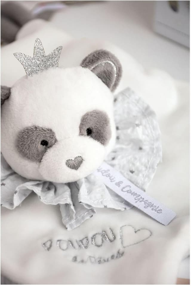 Detalle de Doudou et Compagnie DC3536 ATTRAP-REVE Panda Bettdecke im Geschenkkarton – grau