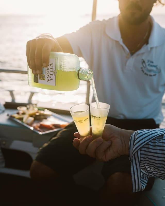 Thumbnail 1 de Villa Massa Limoncello 🍋 Licor Italiano de Sorrento 500ml