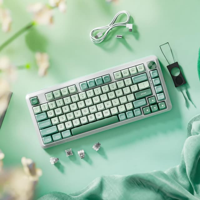 Thumbnail 6 de Redragon K681 Wireless 81-Key Mechanical Keyboard