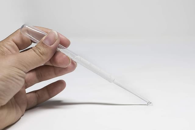 Detalle 1 de Prounol Laufband Silikonöl 200 ml für leises Training