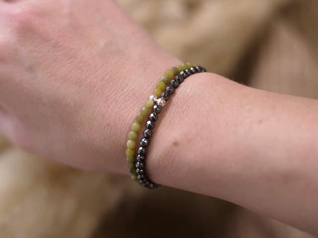 Detalle de BERGERLIN Echtes Naturstein Perlen Armband mit 925-Silberperle – Naturstein geprüft in Deutschland, unisex