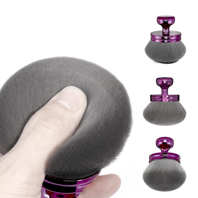 Detalle 1 de Blend & Blur Extra Large Body Makeup Brush (3.2-inch) for Self Tanner, Legs & Bronzer — Purple