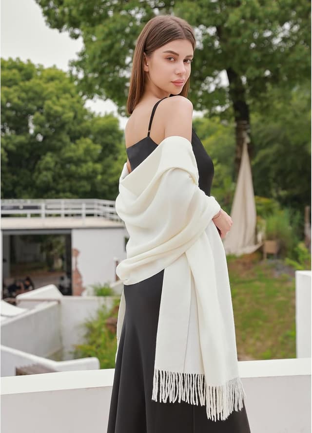 Detalle 2 de RIIQIICHY sciarpa da donna invernale 200x70 cm, calda e morbida per cerimonie e tutti i giorni