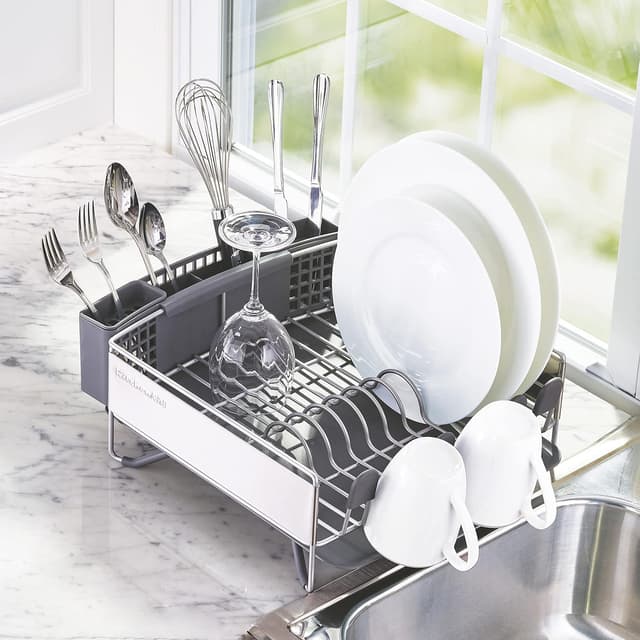 Detalle de KitchenAid Compact Space Saving Dish Rack (Removable Flatware Caddy, Angled Drainboard) — Satin Gray, 15-by-13.25-Inch