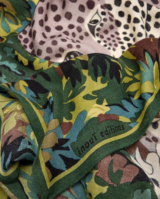 Thumbnail 1 de Inoui Editions Pañuelo de lana estampado 🧣