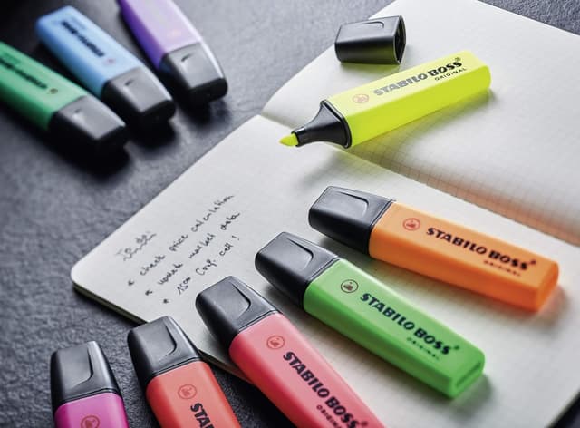 Detalle de STABILO BOSS ORIGINAL Textmarker im 10er Tischset mit 5 Leucht- und 5 Pastellfarben