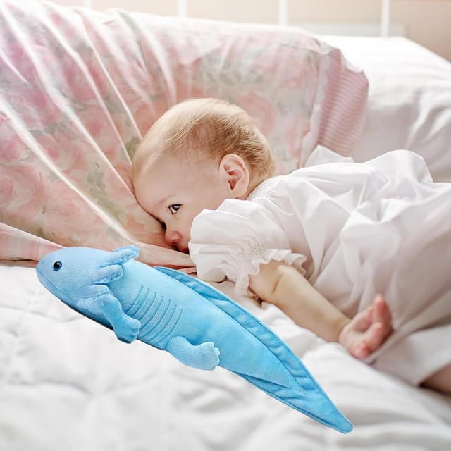 Thumbnail 1 de lilizzhoumax Axolotl Plush Toy (44cm / 17inch) – Blue realistic stuffed animal