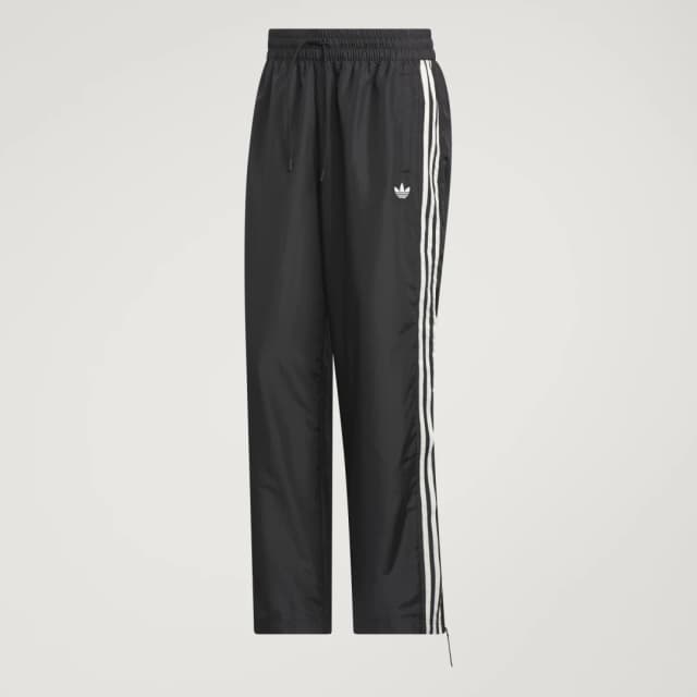 Detalle 2 de adidas Originals pantalón cortavientos de baloncesto en negro