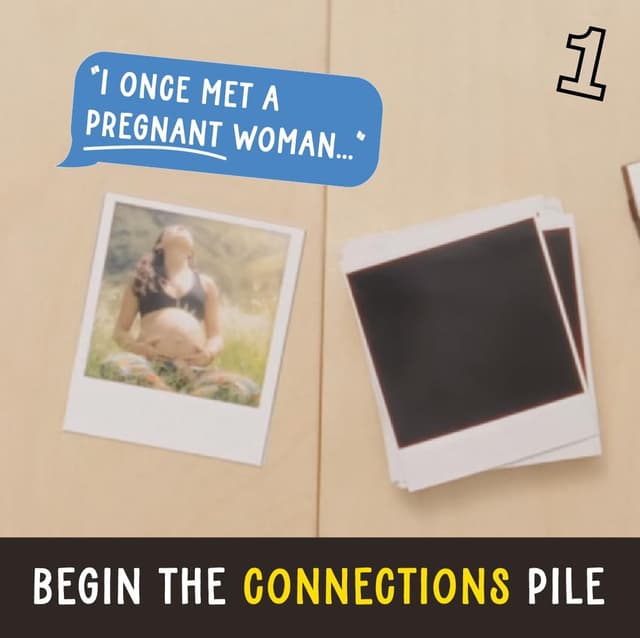 Detalle 2 de The Polaroid Game party storytelling board game with 120 photo cards and electronic Polaroid timer (ages 7+)