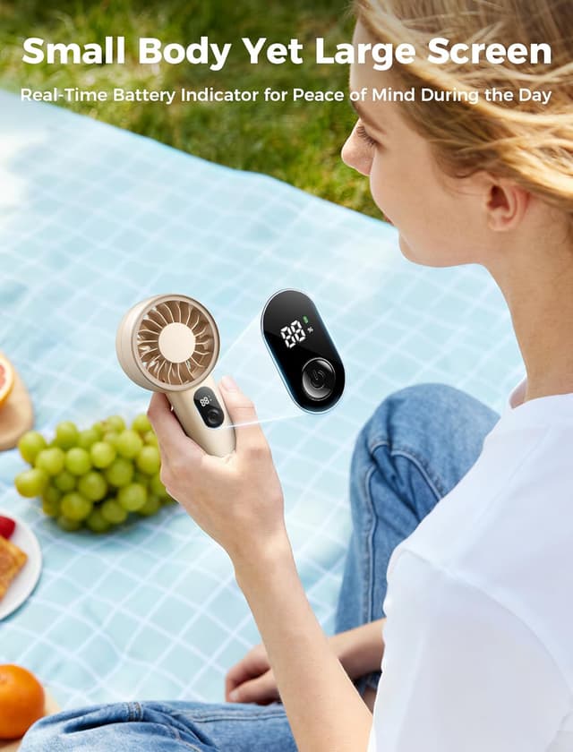 Detalle 2 de Aecooly Mighty Handheld Fan (Beige) – USB rechargeable portable mini fan with 5 speeds