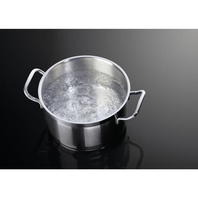 Detalle 2 de Electrolux EHF6232IOK placa vitrocerámica zona triple 60 cm